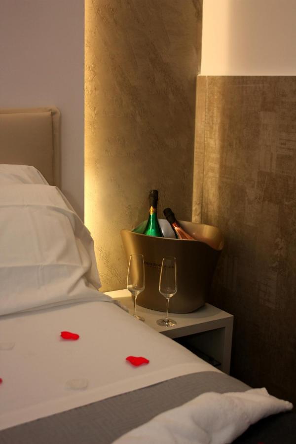 Twice - Duomo Bed & Breakfast Naples